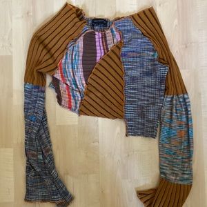 Funky Long Sleeved Crop Top